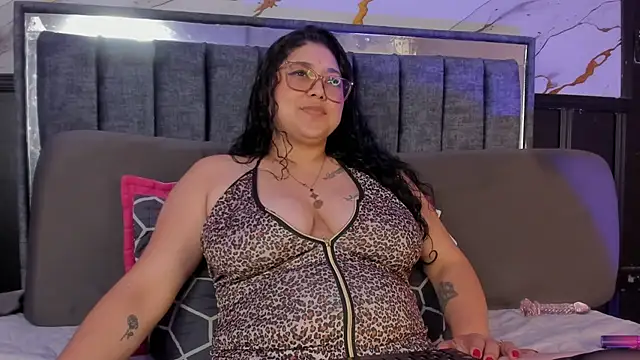 meikochoe Chat XXX in diretta