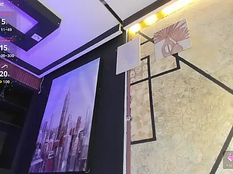 nahomyrusell webkamerás műsora