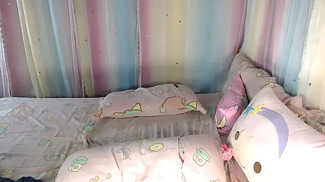 XXX chat uživo modela hersheykisses07