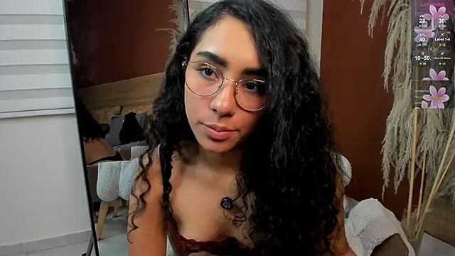 Chatroom XXX en direct de scarlett25__