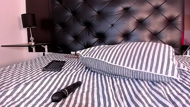 Kymy_marquez Chat XXX in diretta