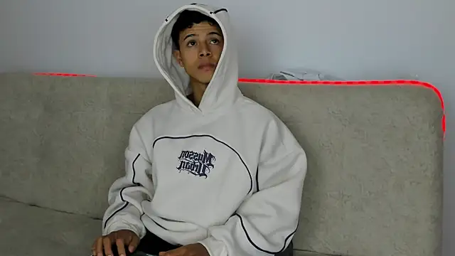 Pokazy przed kamerką – _Alex_Colton