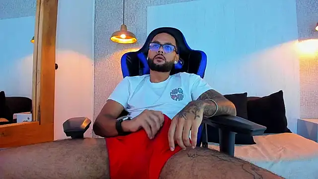 KyleJoss30 Live XXX-Chat