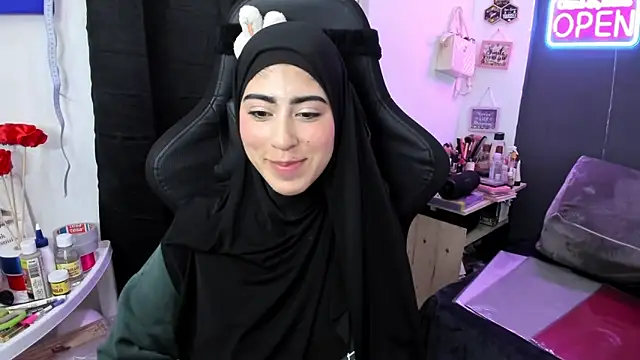 chaymae_nah_: онлайн-секс-чат