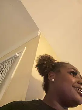 Sembang XXX Secara Langsung LillShayy