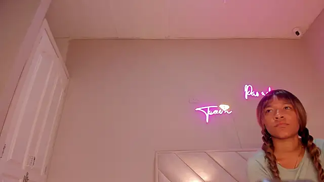 sheila_x's Live XXX Chat