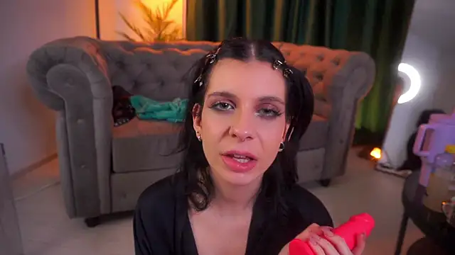 LylithMoon's Webcam Show