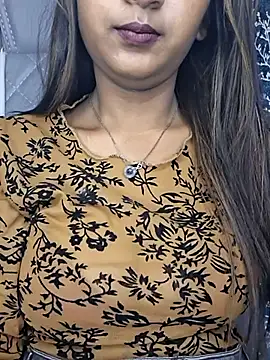 Pokazy przed kamerką – Marathi_gavtami