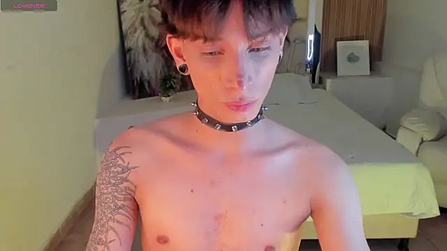 AndyWiilliams লাইভ XXX চ্যাট