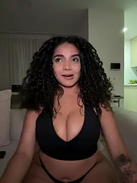 Živý XXX chat Curlyierr