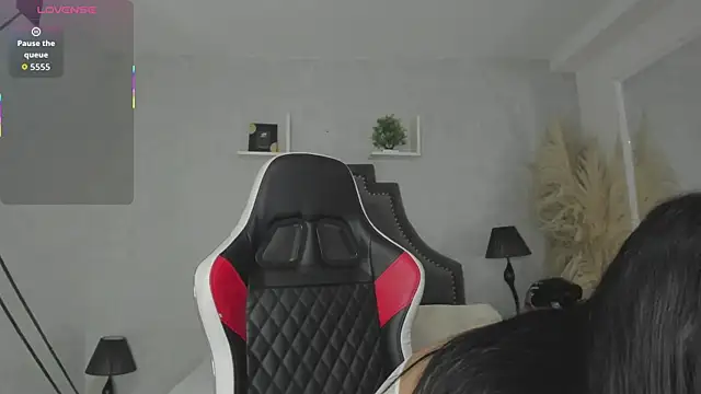 EmiliaRose_ Live XXX-Chat