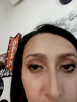 Scarlett_14_ Live XXX-Chat