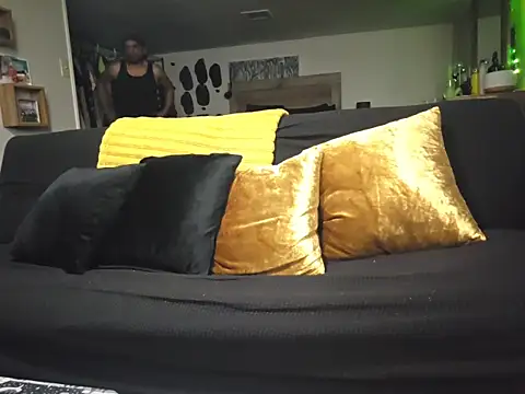 عرض كام piggylatino