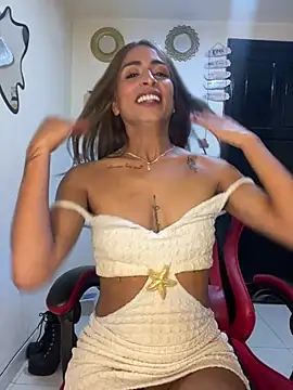 Liamiler01_ Adlı Modelin Canlı XXX Sohbeti