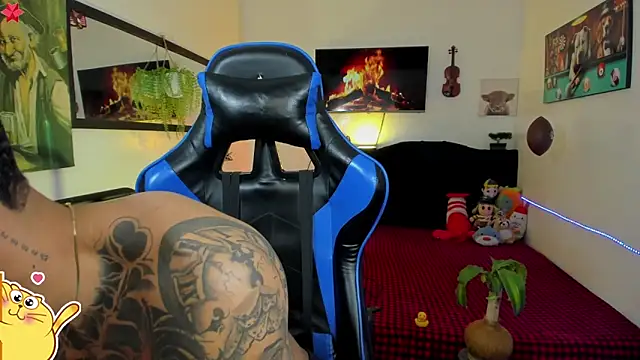 Damian_latinxxxn Webbikameraesitys