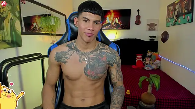 Damian_latinxxx's Webcam Show