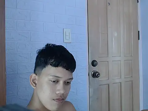 UrAsian_Turjak Webcam-Show