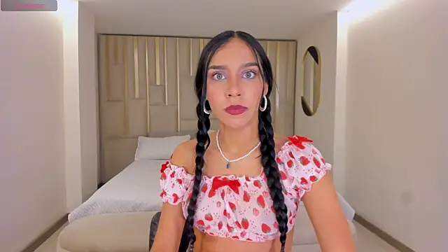 AmaliaCrus' Live XXX Chat