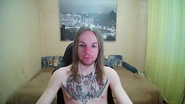 AdamDickensn Webbikameraesitys