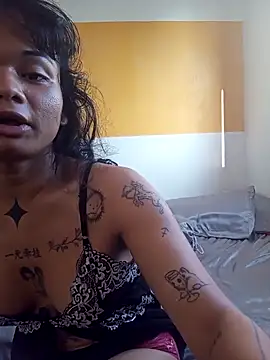 estradiolist 在線直播表演