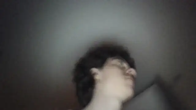 marcoolaso: διαδικτυακό σόου στην κάμερα