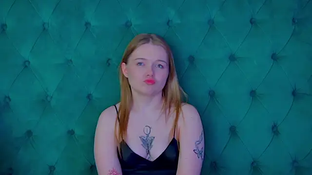 ElinaVale: απευθείας συνομιλία ΧΧΧ