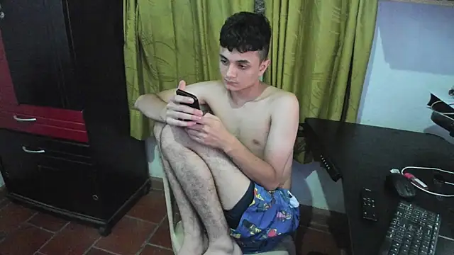 Waturox 网络视讯表演