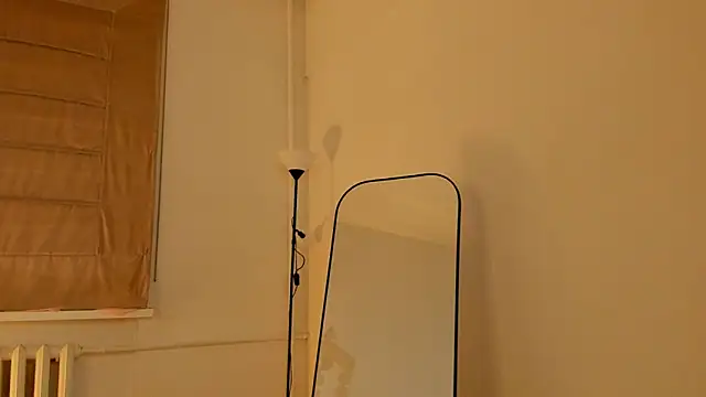 AuraShift's Live XXX Chat