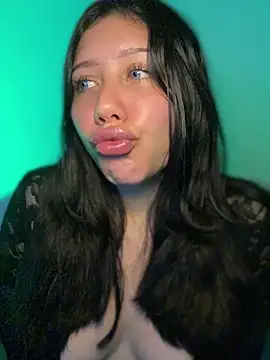 Czat XXX na żywo – JuicyTv-