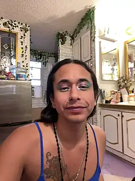 Pokazy przed kamerką – TranSexualJade95