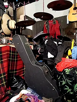 AllucyLu – webcam-show