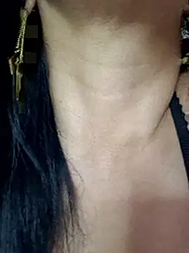 Karol_Samantha37's Live XXX Chat