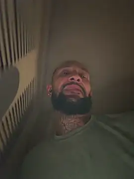 Pokazy przed kamerką – Llegodonvergas555