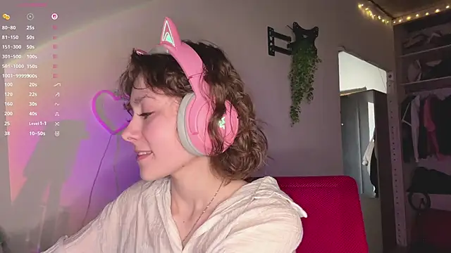 SlunkRear live XXX chat