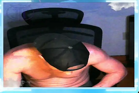 Pokazy przed kamerką – JockNThirsty