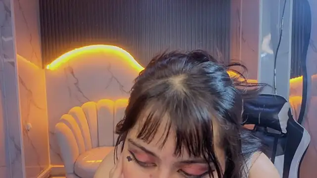 Valerie_moon_b লাইভ XXX চ্যাট