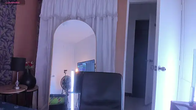 july_quinzel's Live XXX Chat