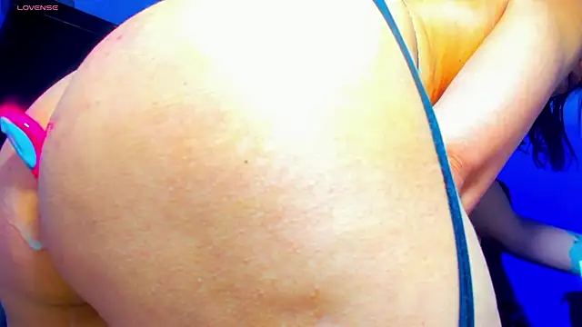 shanelhot's Webcam Show