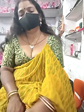 Hot_sexy_Monika: διαδικτυακό σόου στην κάμερα