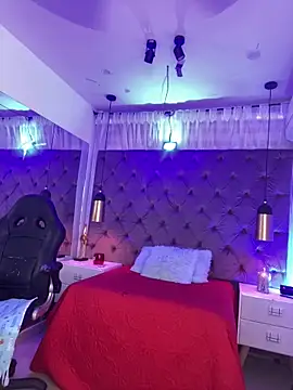 Онлайн чат XXX Auri__