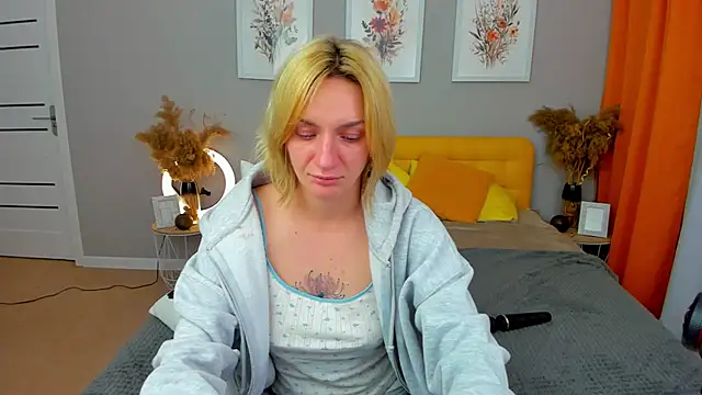 PollyRoseX: онлайн-секс-чат