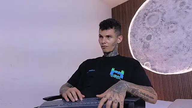 Paulo_527 webcam show