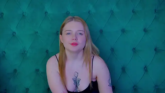 ElinaVale Webcamshow