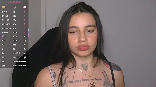 Chat XXX en directo de val_bardot