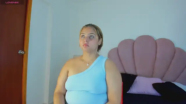 MikaelaStone: απευθείας συνομιλία ΧΧΧ