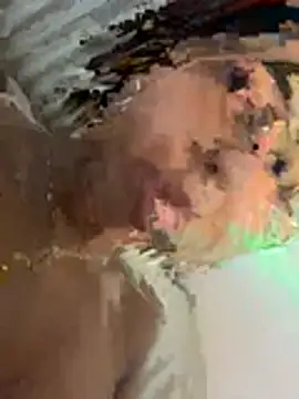 Lilybeeth 网络视讯表演