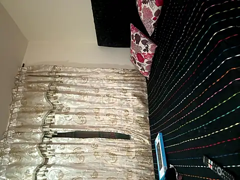 Tayler_KimのライブXXXチャット