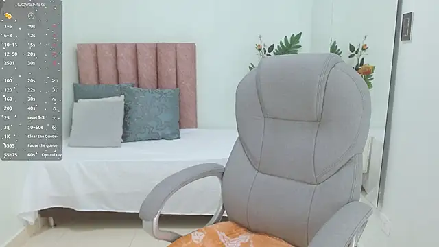 sophia_hadid's Live XXX Chat