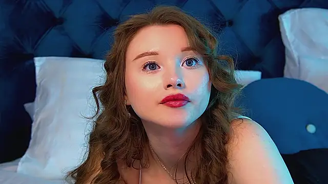 KeiraAstiのライブXXXチャット