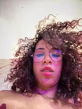 Woo_isDaphne – Live XXX-chat